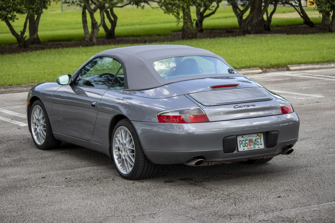 2001 Porsche 996 Carrera - Image 21 of 31