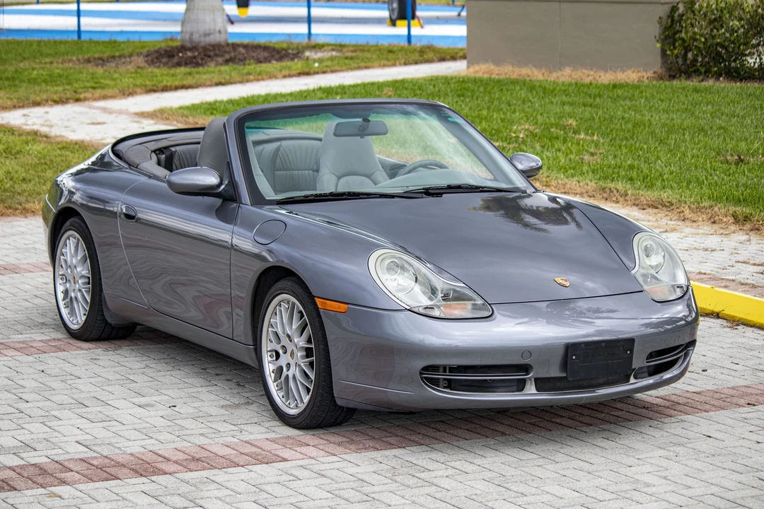 2001 Porsche 996 Carrera - Image 3 of 31
