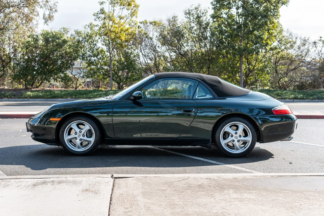 2001 Porsche 996 Carrera - Image 14 of 31