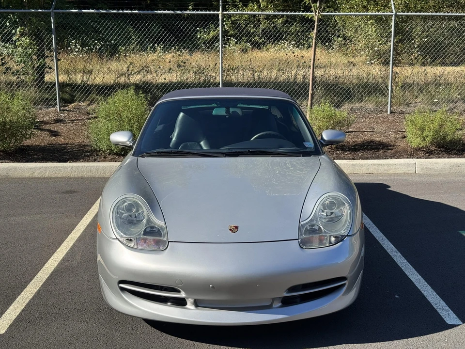 2001 Porsche 996 Carrera - Image 30 of 31