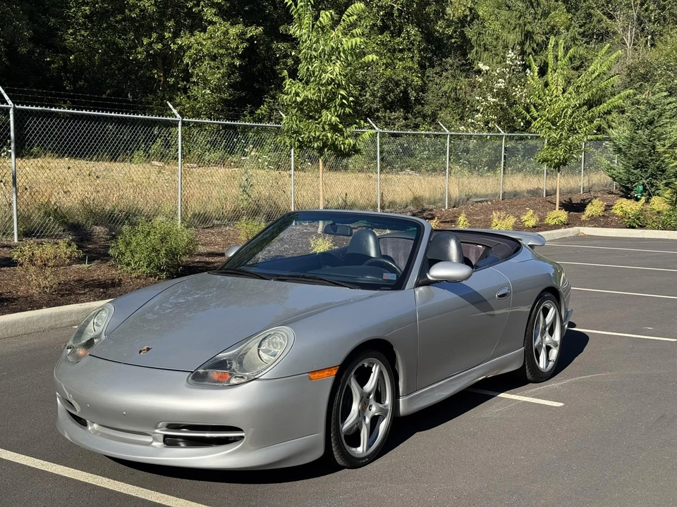 2001 Porsche 996 Carrera - Image 3 of 31