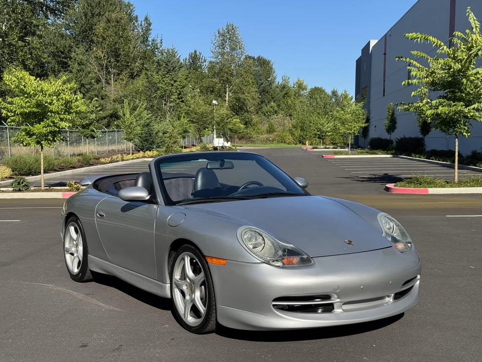 2001 Porsche 996 Carrera - Image 9 of 31
