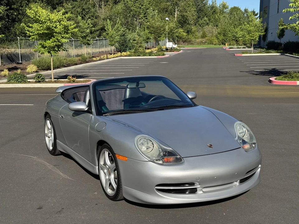 2001 Porsche 996 Carrera - Image 8 of 31