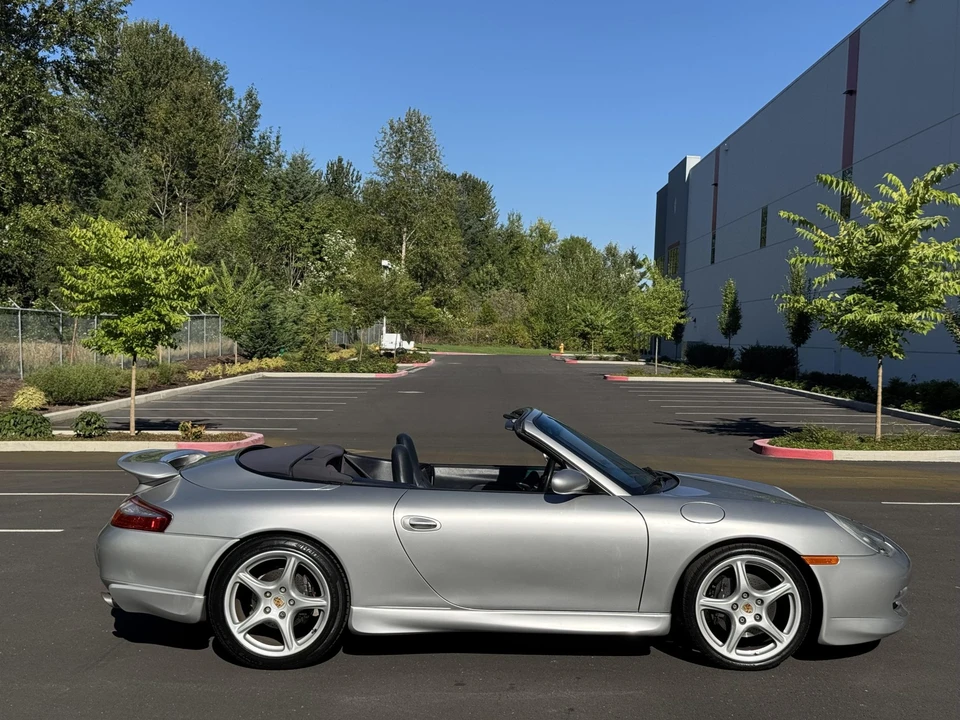 2001 Porsche 996 Carrera - Image 15 of 31