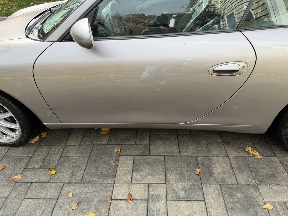 2001 Porsche 996 Carrera - Image 3 of 31
