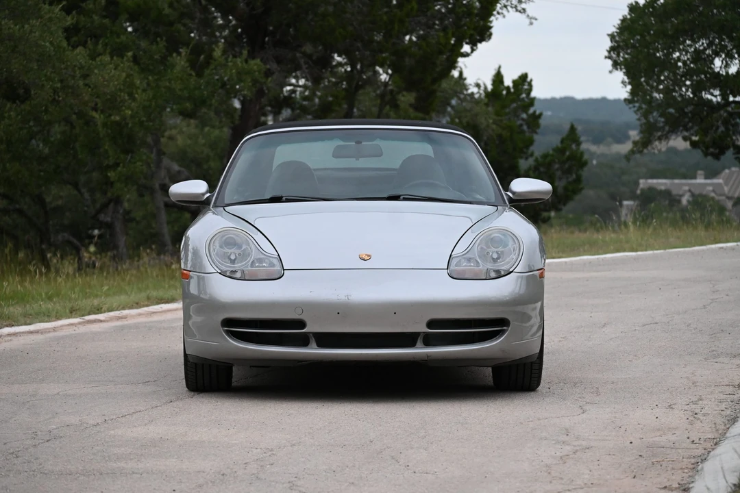 2001 Porsche 996 Carrera - Image 23 of 31