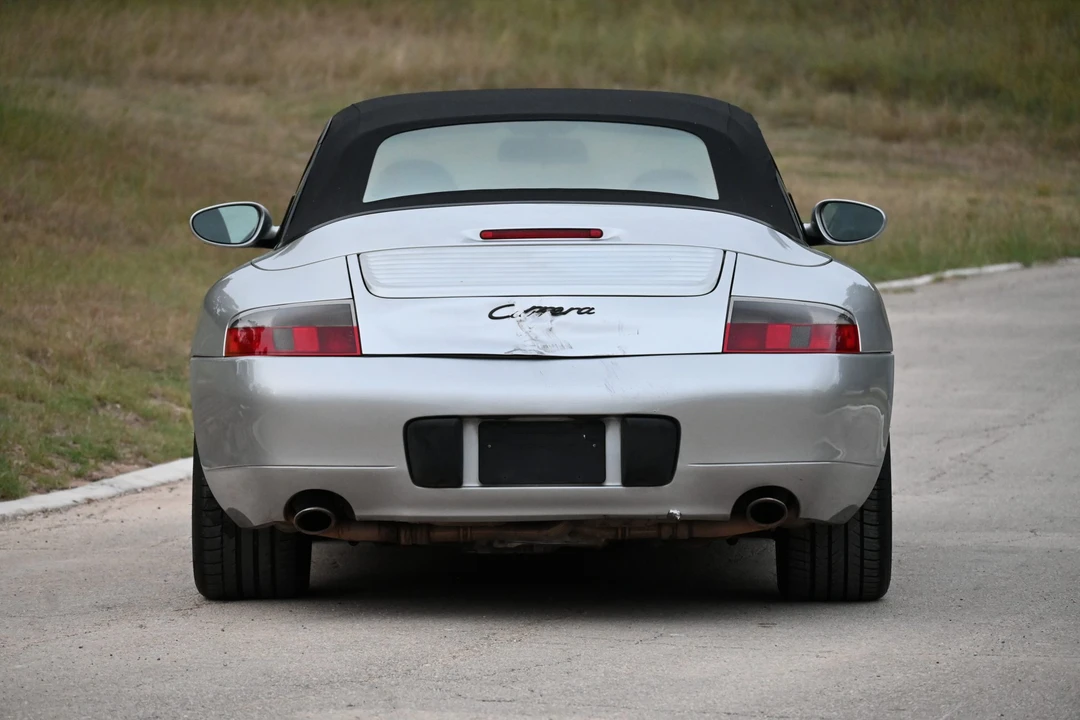 2001 Porsche 996 Carrera - Image 17 of 31