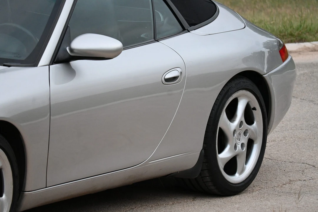 2001 Porsche 996 Carrera - Image 31 of 31
