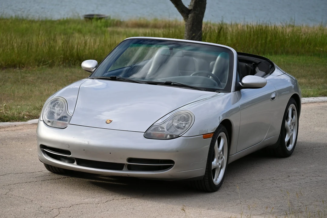 2001 Porsche 996 Carrera - Image 2 of 31