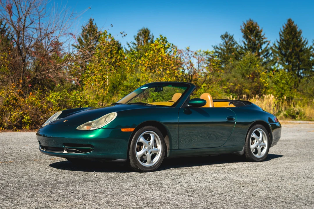 2001 Porsche 996 Carrera - Image 2 of 31