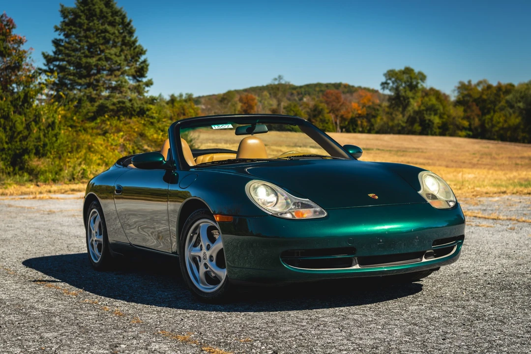 2001 Porsche 996 Carrera - Image 12 of 31