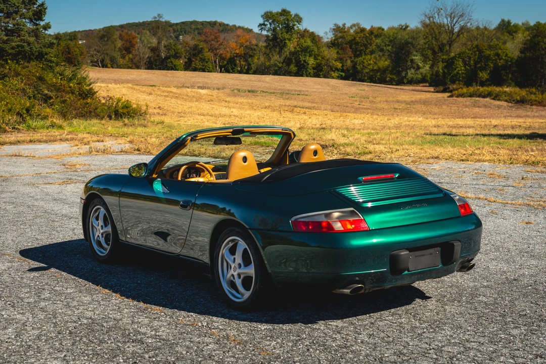 2001 Porsche 996 Carrera - Image 28 of 31