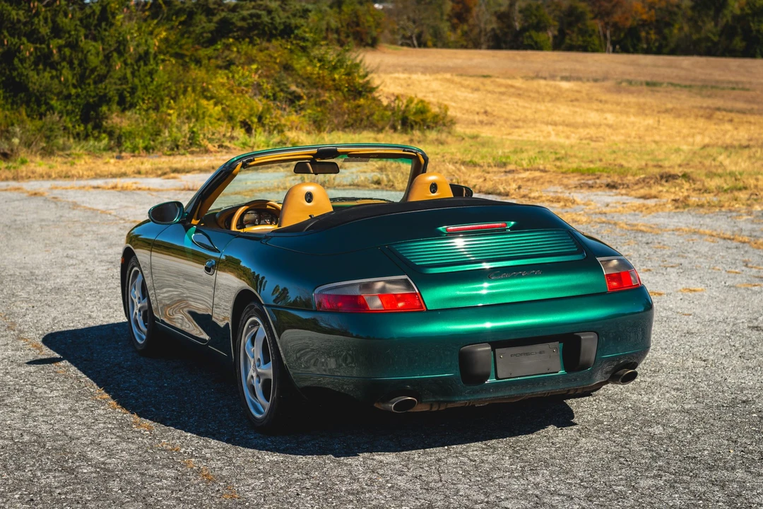 2001 Porsche 996 Carrera - Image 27 of 31