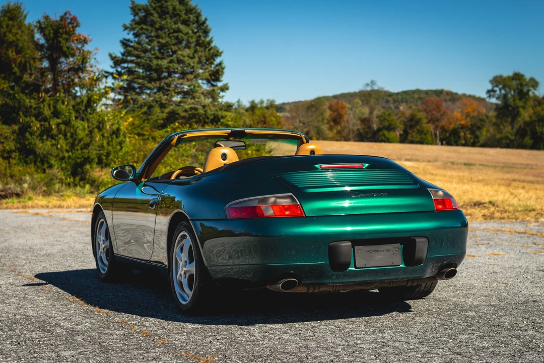 2001 Porsche 996 Carrera - Image 26 of 31