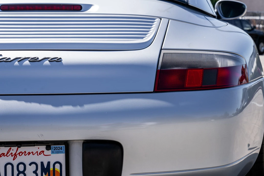 2001 Porsche 996 Carrera - Image 21 of 31