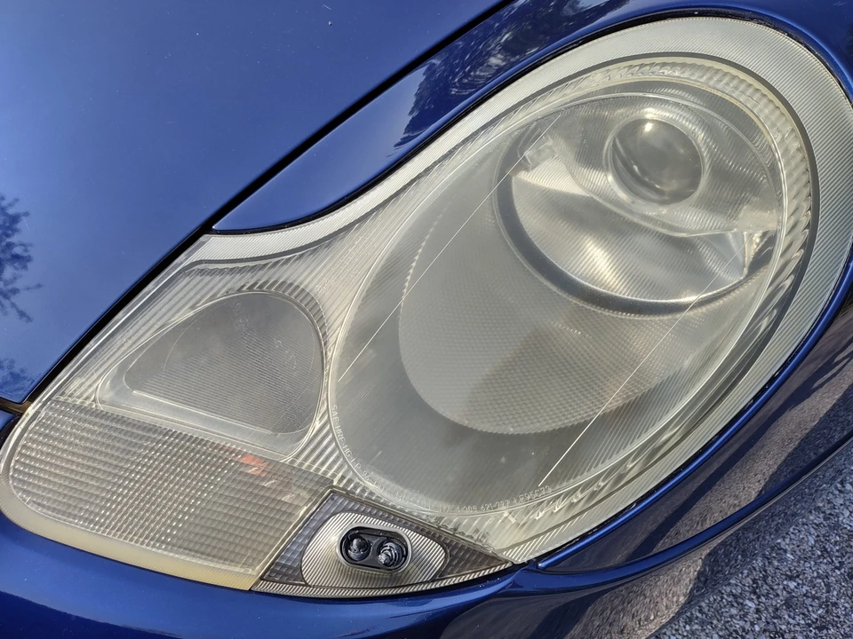 2001 Porsche 996 Carrera - Image 19 of 31