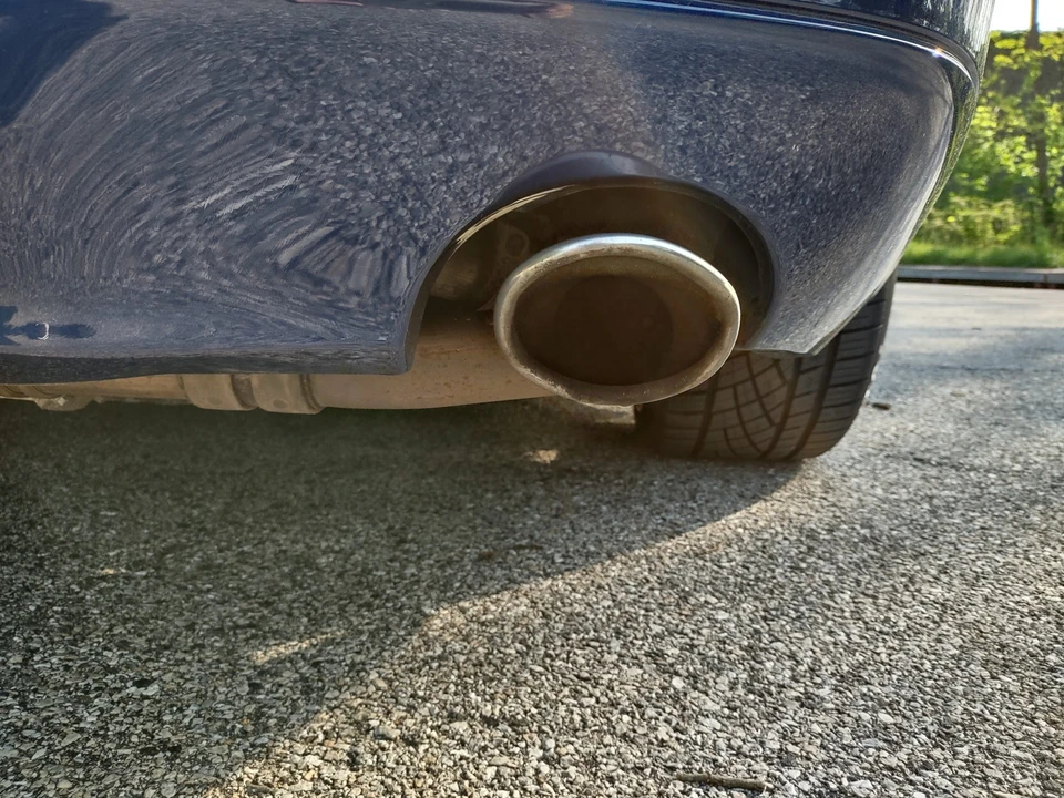 2001 Porsche 996 Carrera - Image 28 of 31