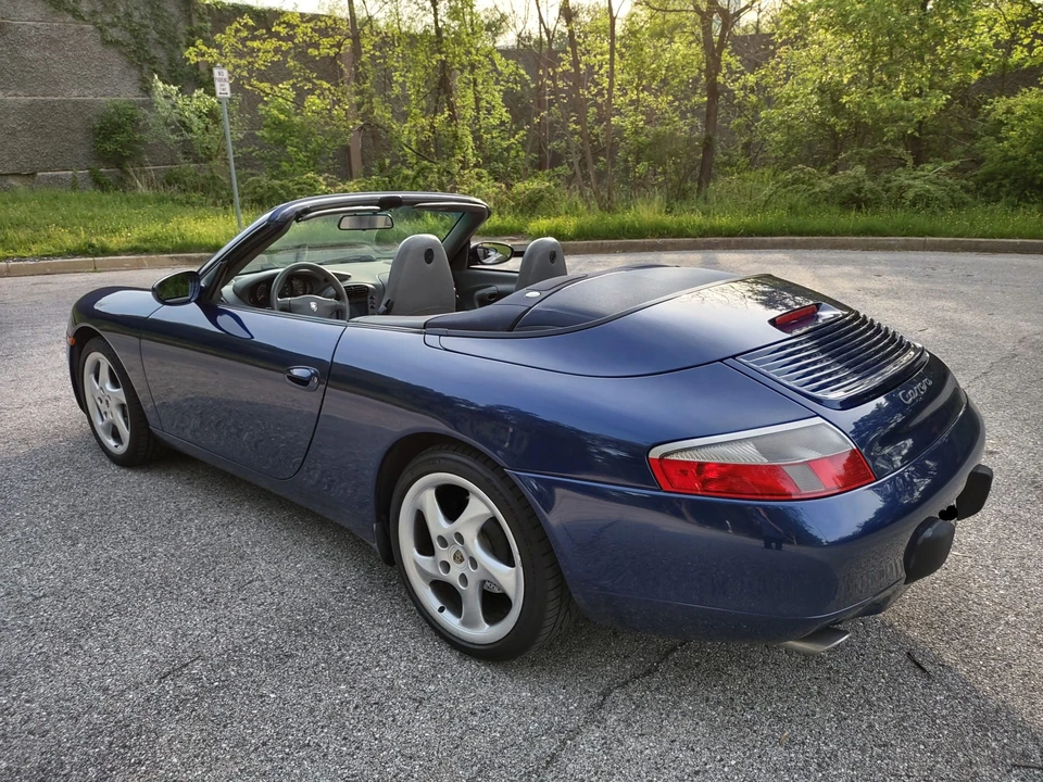 2001 Porsche 996 Carrera - Image 5 of 31