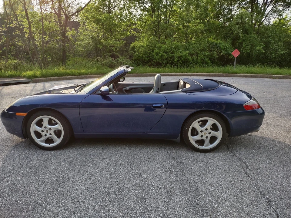 2001 Porsche 996 Carrera - Image 4 of 31