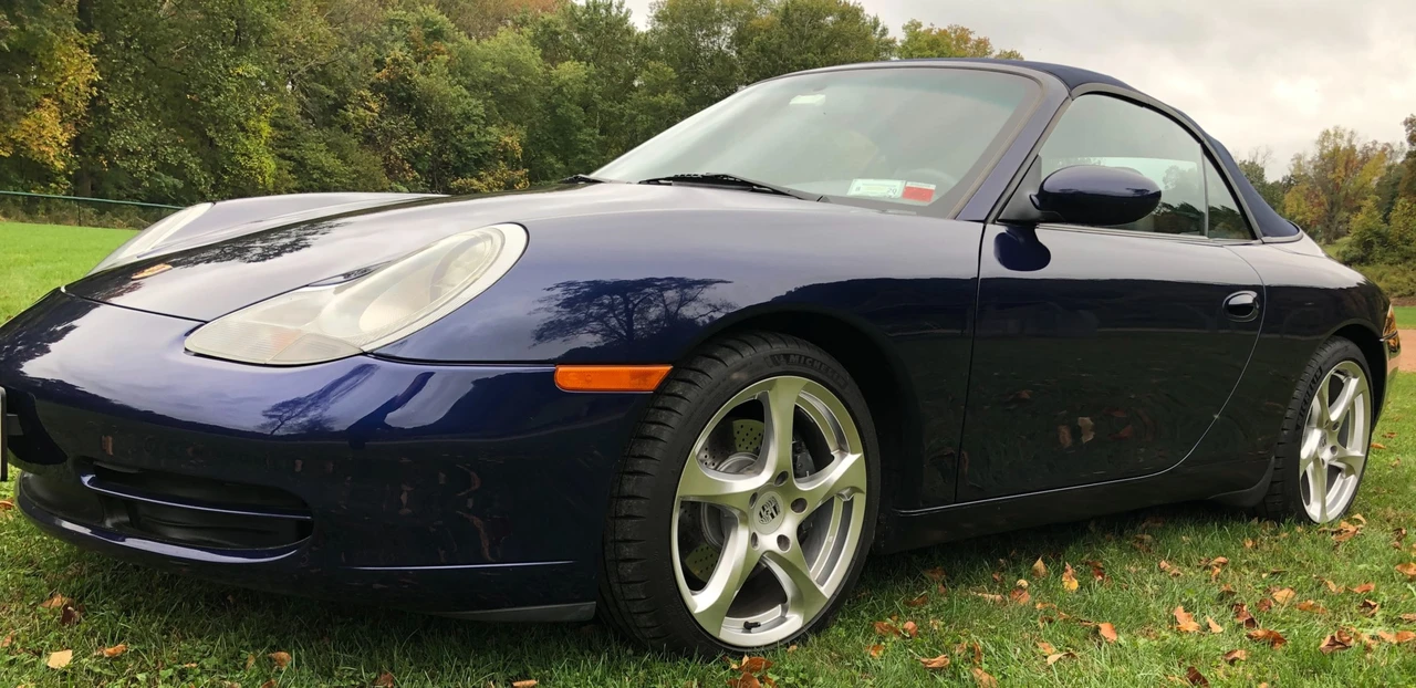 2001 Porsche 996 Carrera - Image 13 of 31