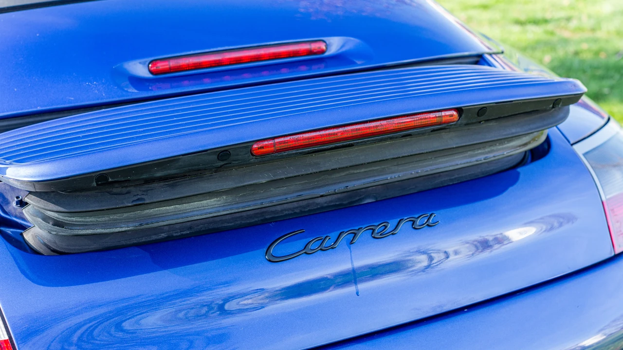 2001 Porsche 996 Carrera - Image 22 of 31