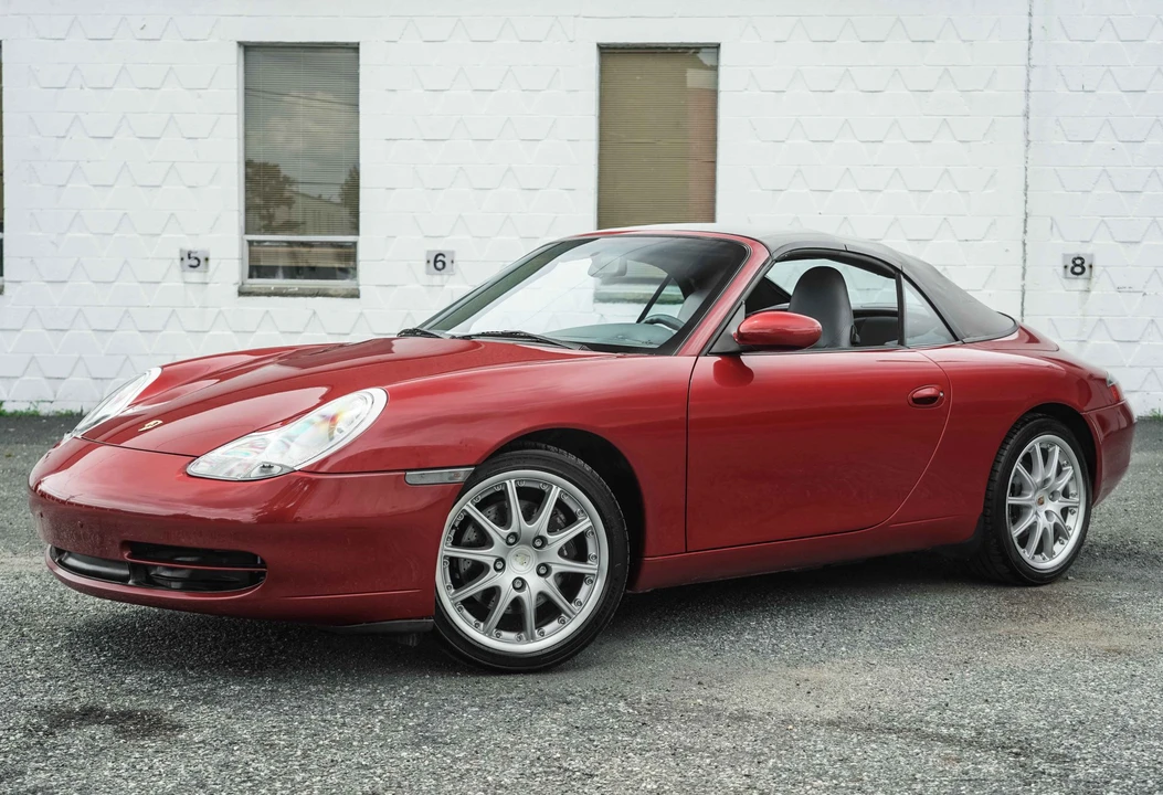 2001 Porsche 996 Carrera - Image 16 of 31