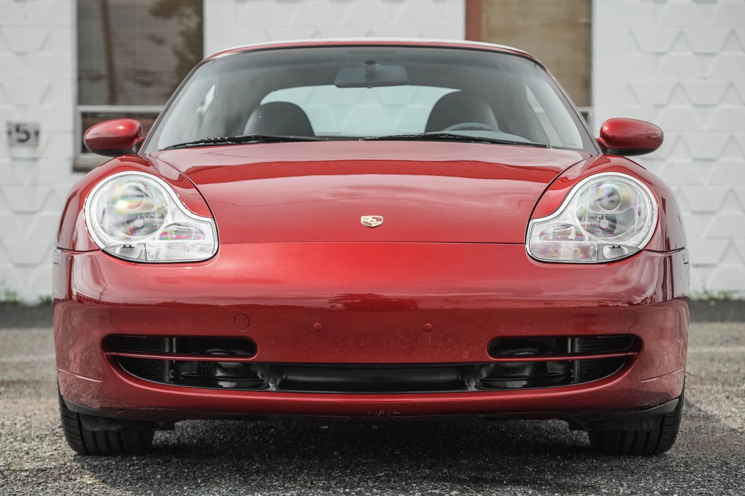 2001 Porsche 996 Carrera - Image 13 of 31