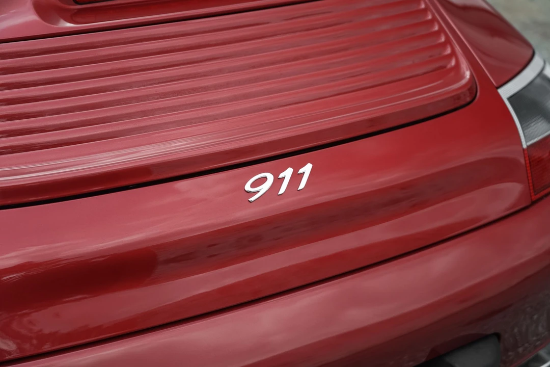 2001 Porsche 996 Carrera - Image 27 of 31