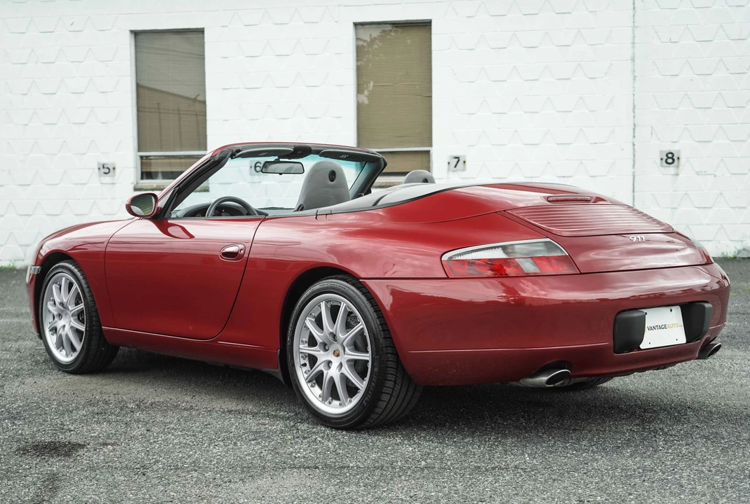 2001 Porsche 996 Carrera - Image 3 of 31
