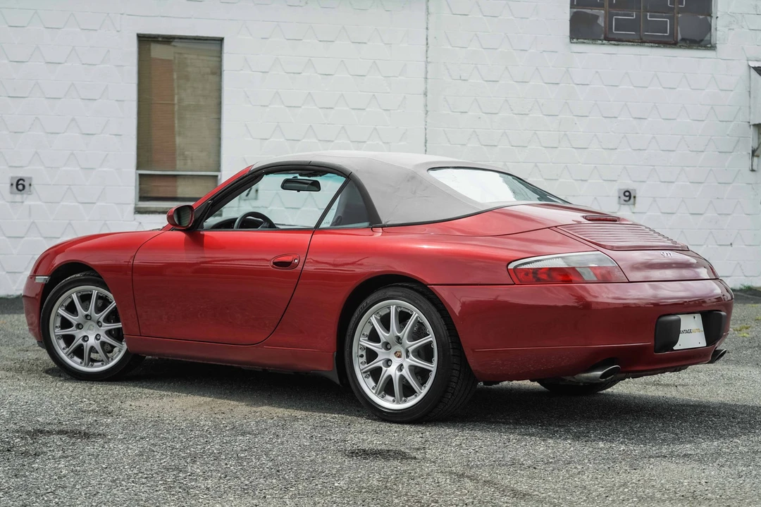 2001 Porsche 996 Carrera - Image 18 of 31