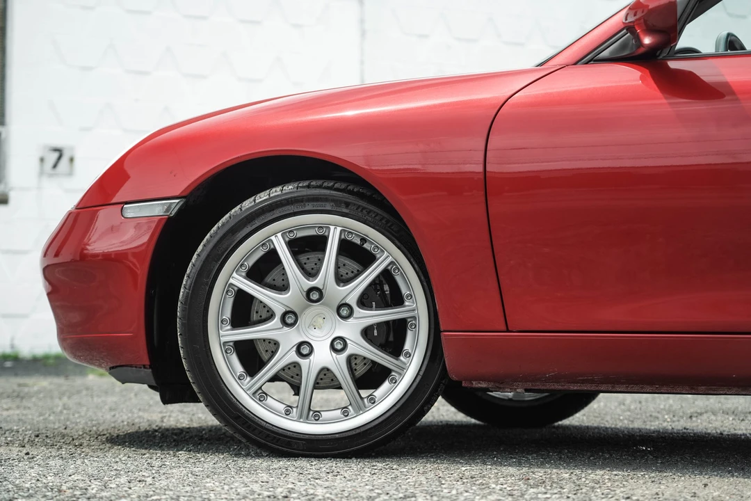 2001 Porsche 996 Carrera - Image 20 of 31