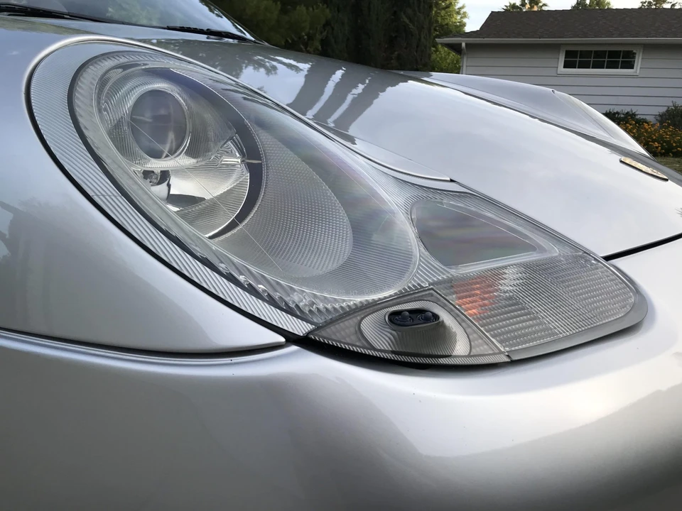 2001 Porsche 996 Carrera - Image 24 of 31