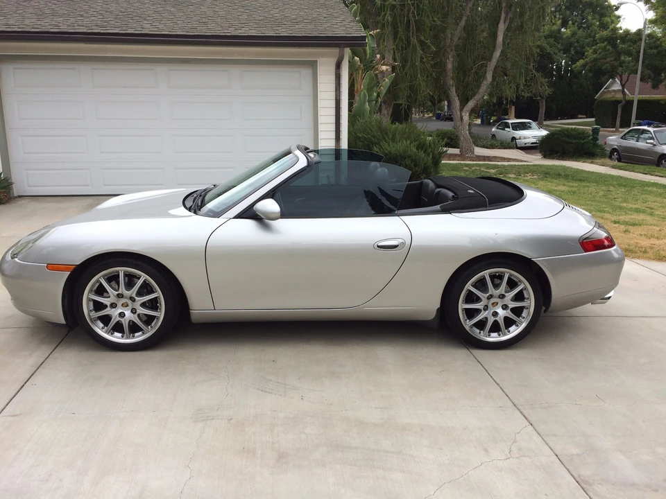2001 Porsche 996 Carrera - Image 11 of 31