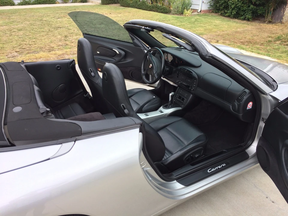 2001 Porsche 996 Carrera - Image 27 of 31