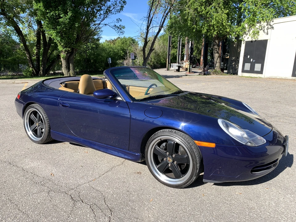 2001 Porsche 996 Carrera - Image 19 of 31