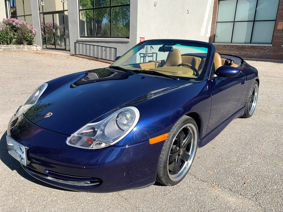 2001 Porsche 996 Carrera - Image 6 of 31