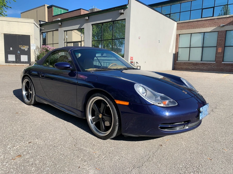 2001 Porsche 996 Carrera - Image 16 of 31