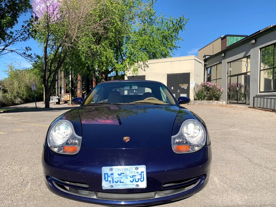 2001 Porsche 996 Carrera - Image 12 of 31