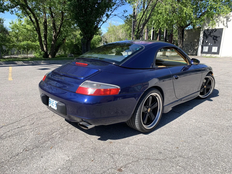2001 Porsche 996 Carrera - Image 30 of 31