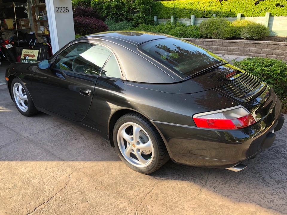 2001 Porsche 996 Carrera - Image 14 of 31