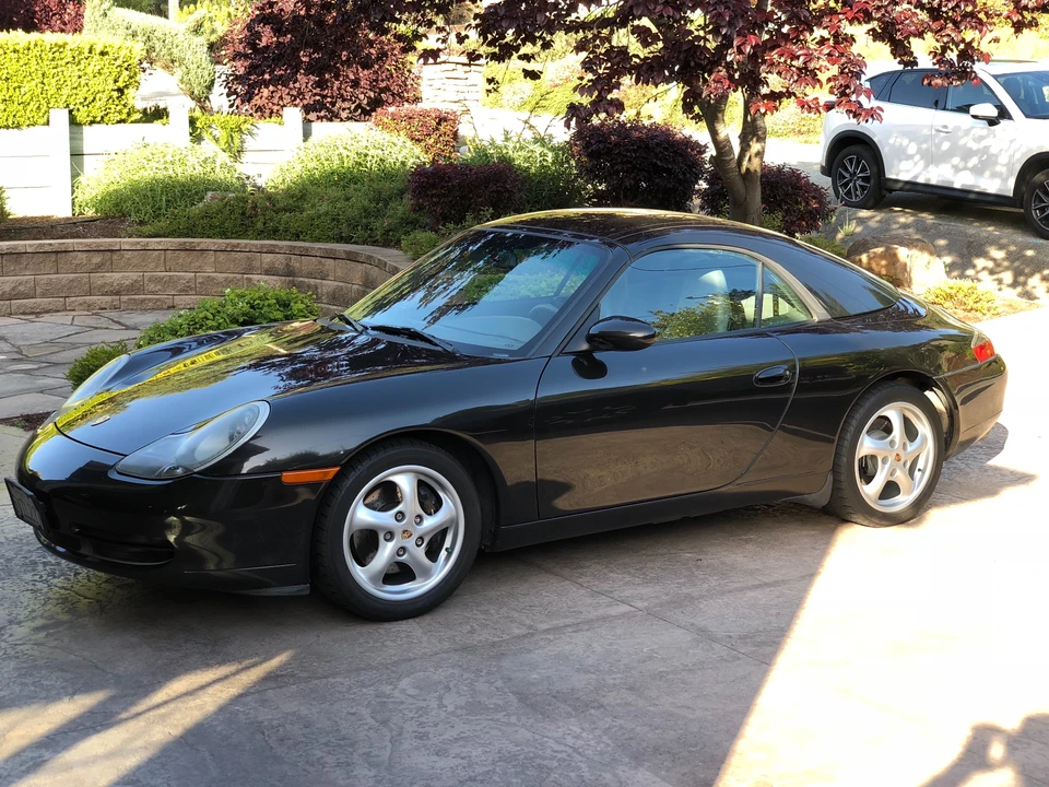 2001 Porsche 996 Carrera - Image 10 of 31