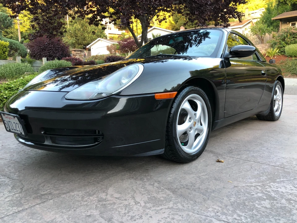 2001 Porsche 996 Carrera - Image 6 of 31