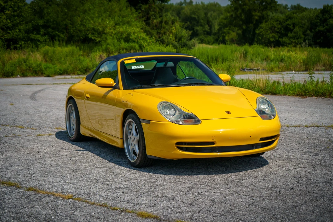 2001 Porsche 996 Carrera - Image 17 of 31