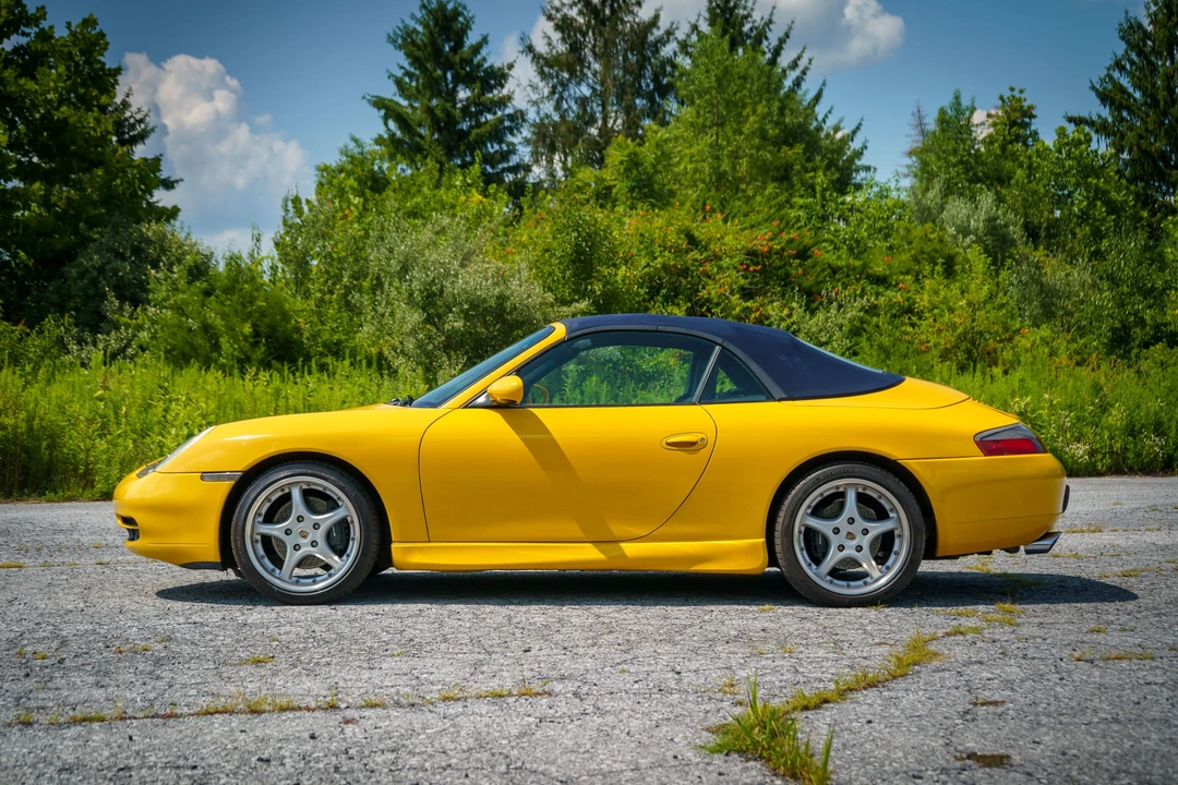 2001 Porsche 996 Carrera - Image 6 of 31