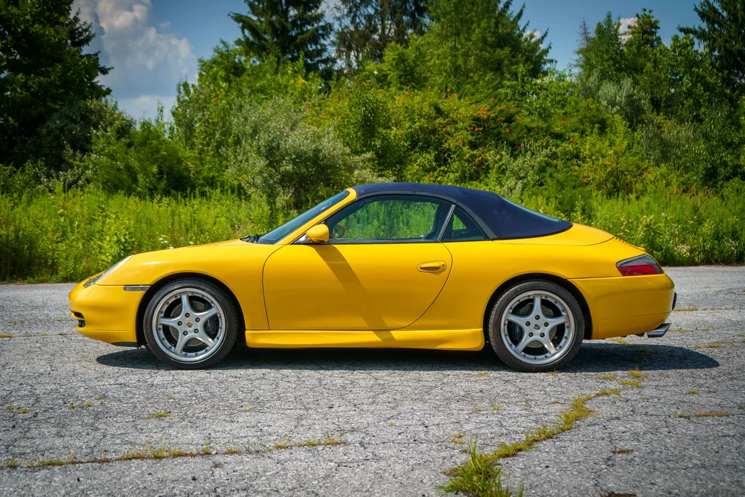 2001 Porsche 996 Carrera - Image 7 of 31