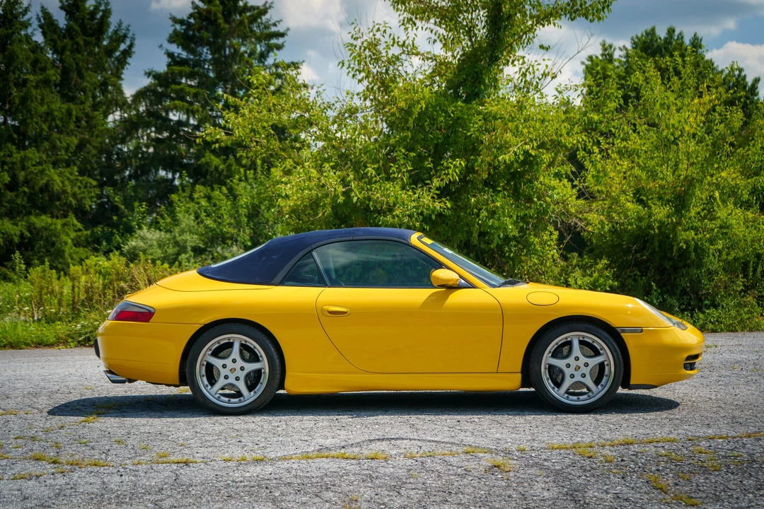 2001 Porsche 996 Carrera - Image 14 of 31