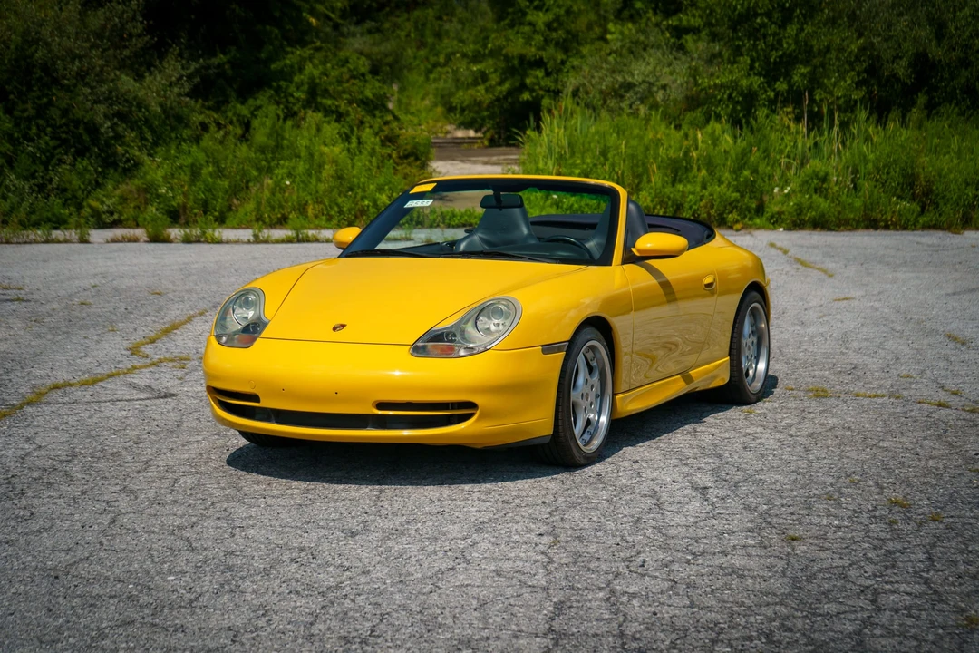 2001 Porsche 996 Carrera - Image 23 of 31