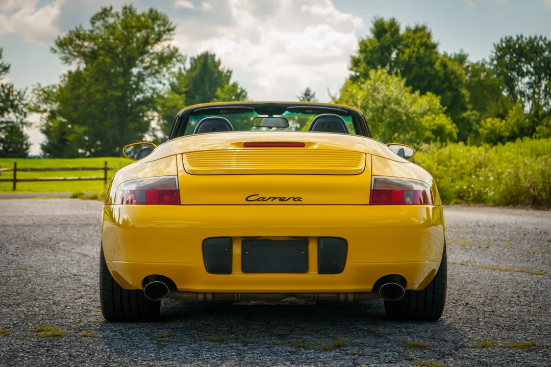 2001 Porsche 996 Carrera - Image 30 of 31
