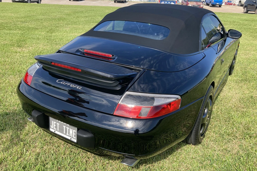 2001 Porsche 996 Carrera - Image 5 of 31