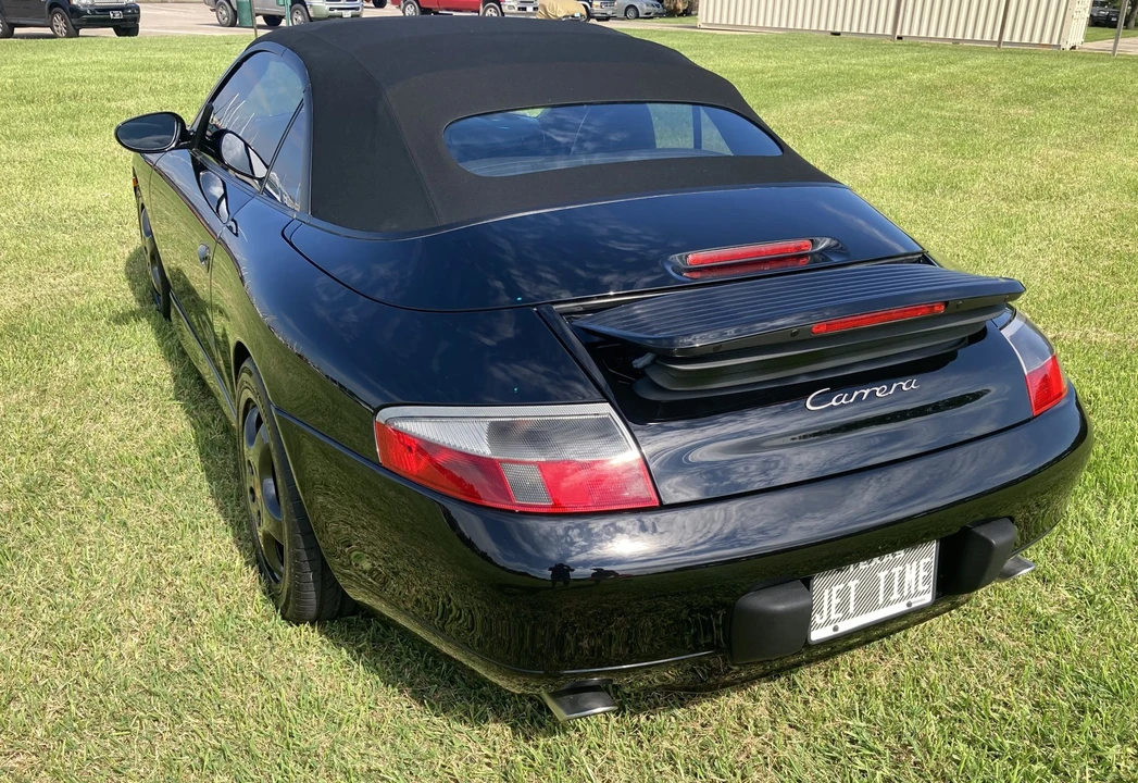 2001 Porsche 996 Carrera - Image 3 of 31
